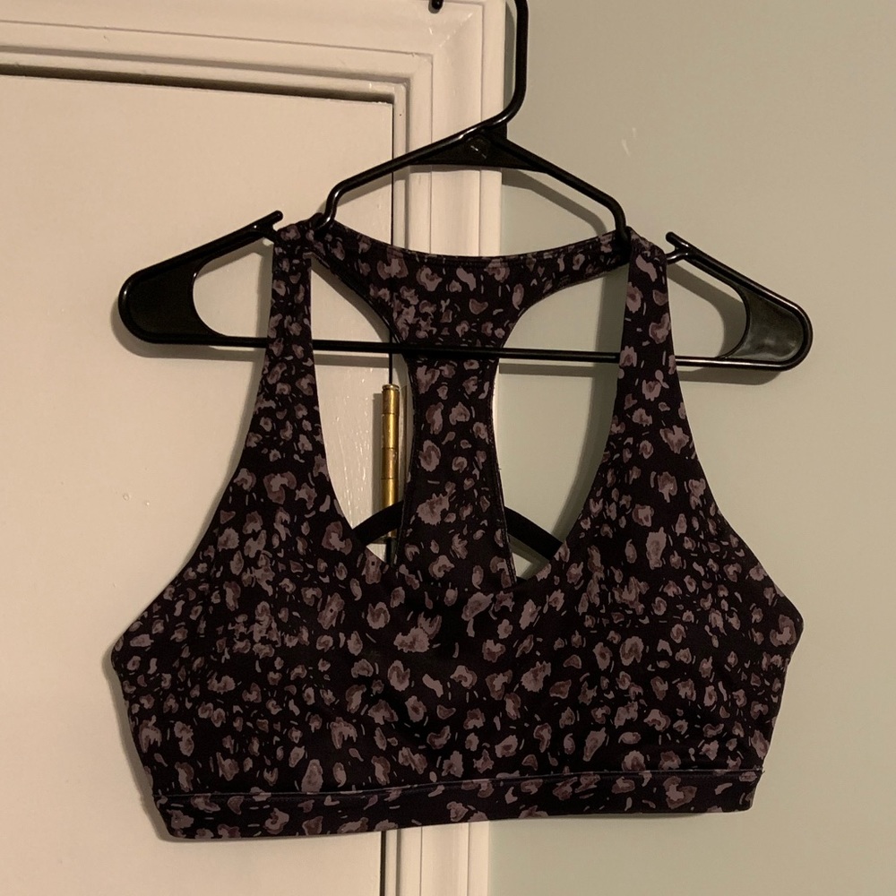 Fabletics sports bra